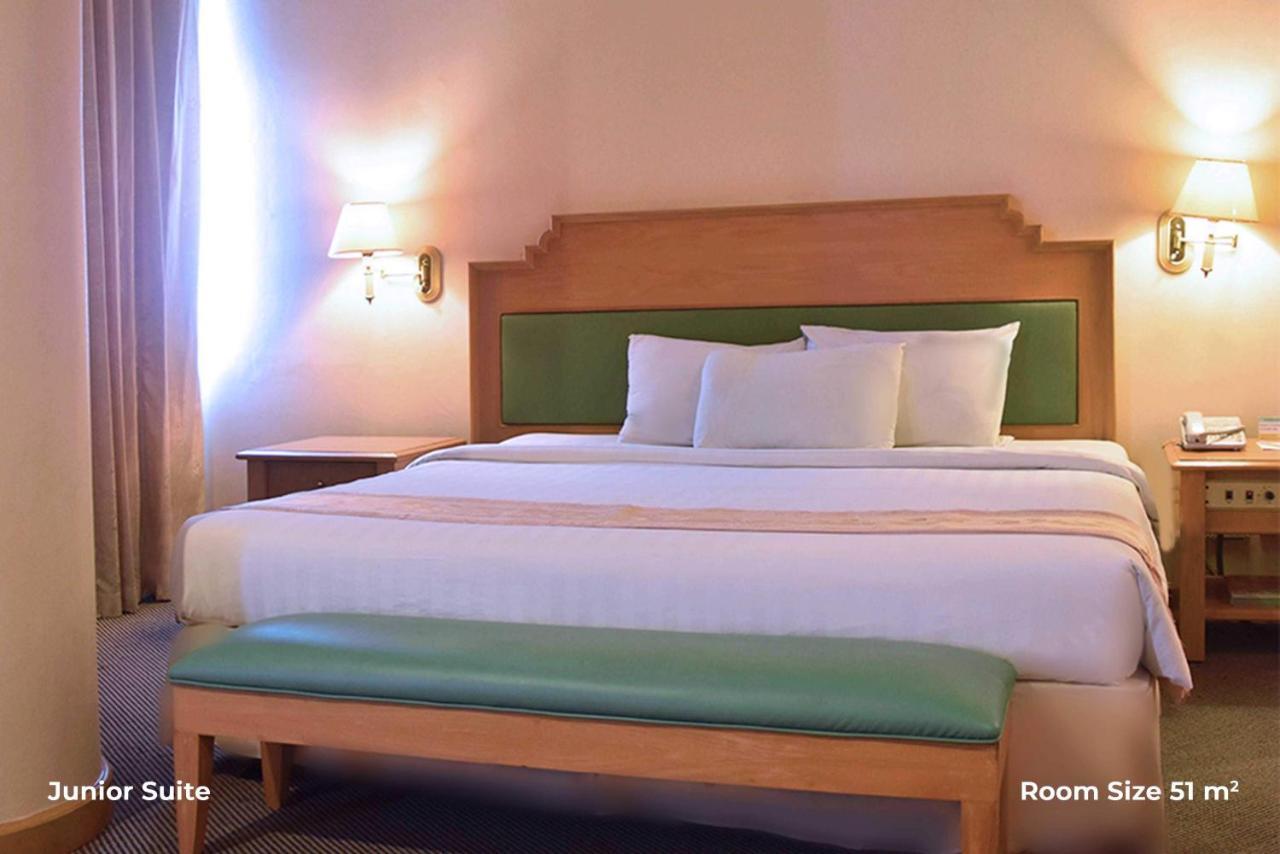 Tunjungan Hotel
