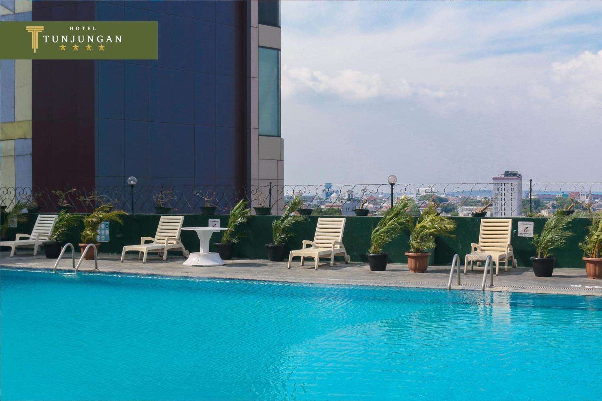 Hotel Tunjungan Surabaya