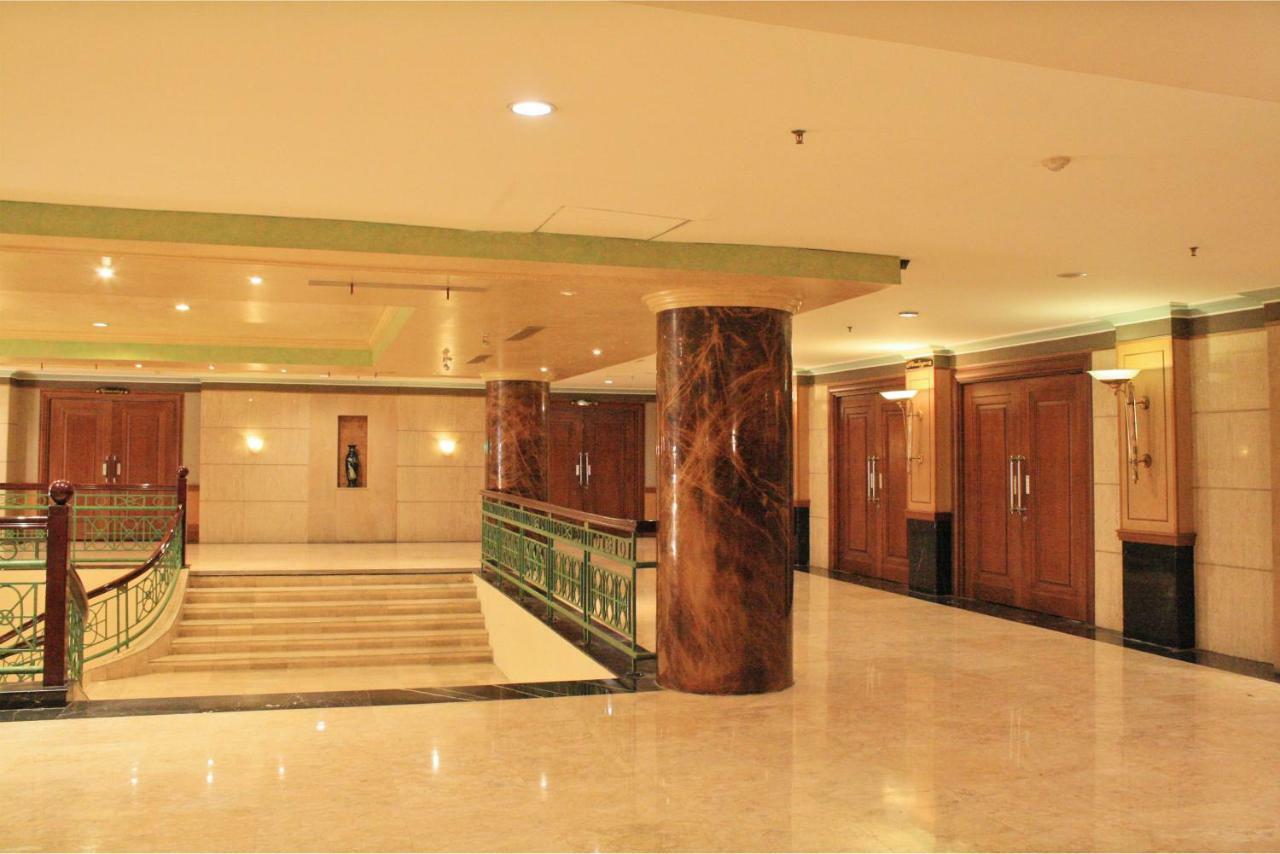 Tunjungan Hotel