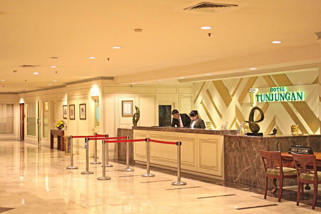 Tunjungan 4* Surabaya